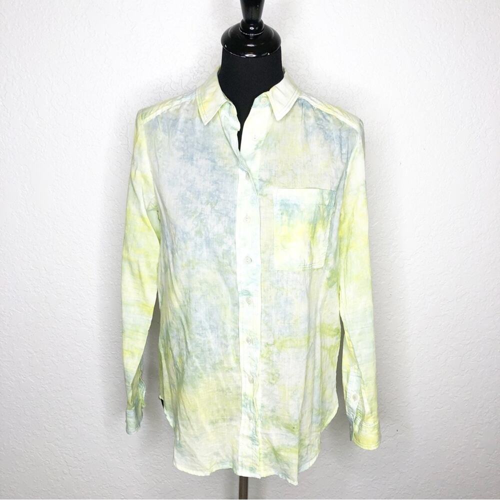 Anthropologie Pilcro yellow blue watercolor tie dye button down top Extra Small